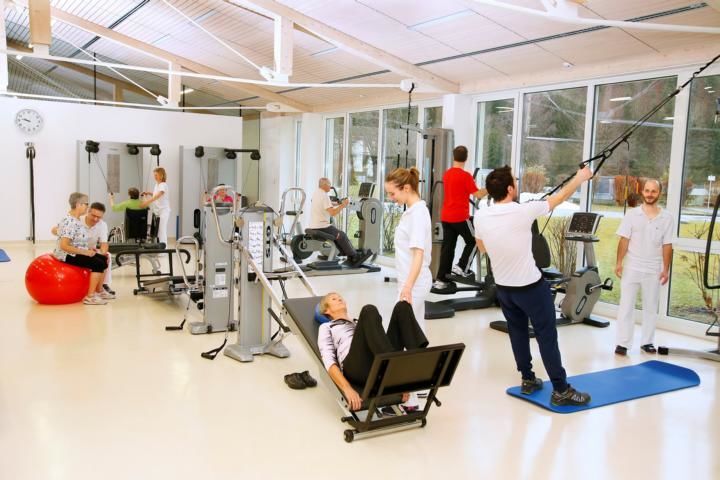 Neue Trainingstherapie Am Salzkammergut Klinikum Bad Ischl