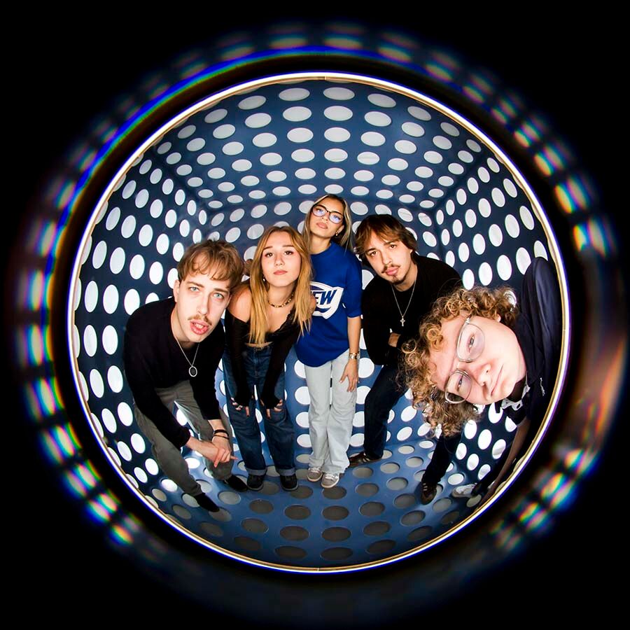 SKETCHES OF A QUEEN'Z GARDEN