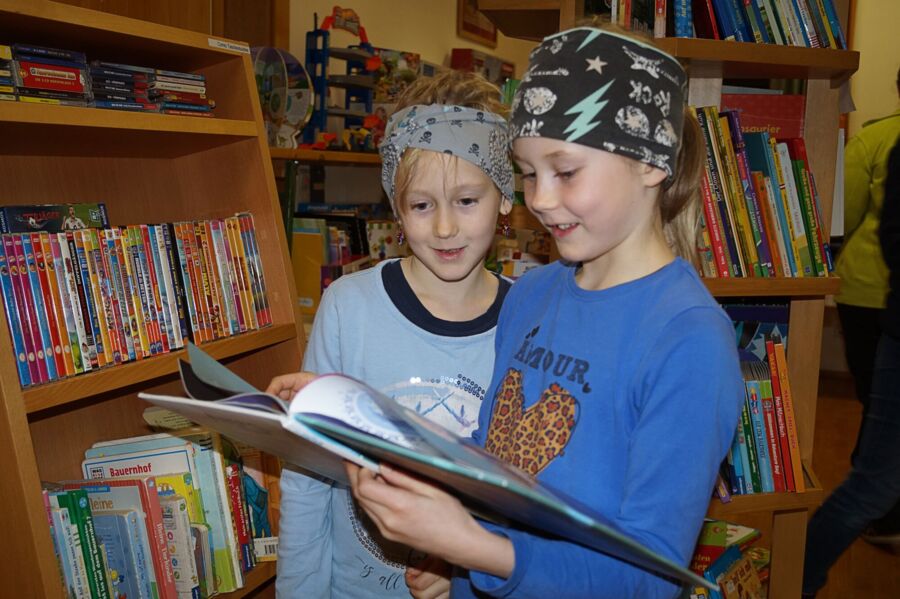 Herbst- & Winter-Kleidermarkt für Kindersachen & Umstandsmode