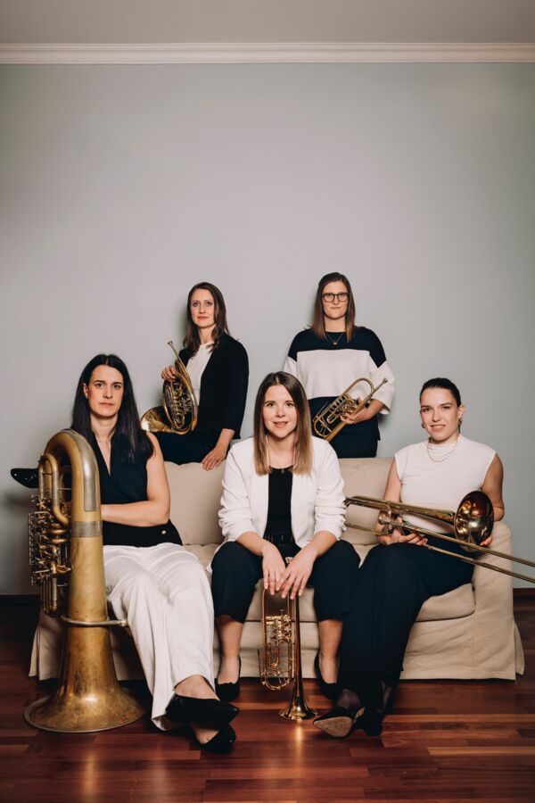 Frauenbrassband „quinTTTonic“ am Pienkenhof