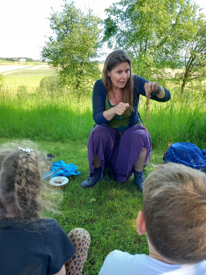 Märchen mit allen Sinnen erleben