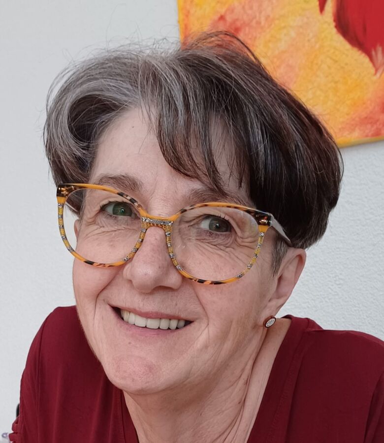 Treffpunkt: Tanz, Bewegung und Geselligkeit mit Musik