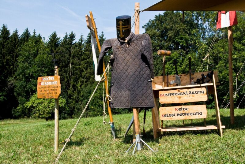 Ritterfest Auf Burg Reichenau Ging Es Mittelalterlich Zur Sache