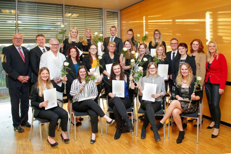 13 diplomierte Gesundheits- und Krankenpfleger bereichern die Region