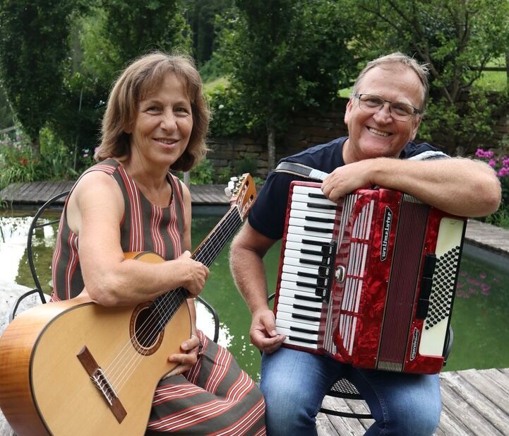 „Singen mit Aussicht“ am 7. September: Offenes Musizieren auf der Burgruine Losenstein