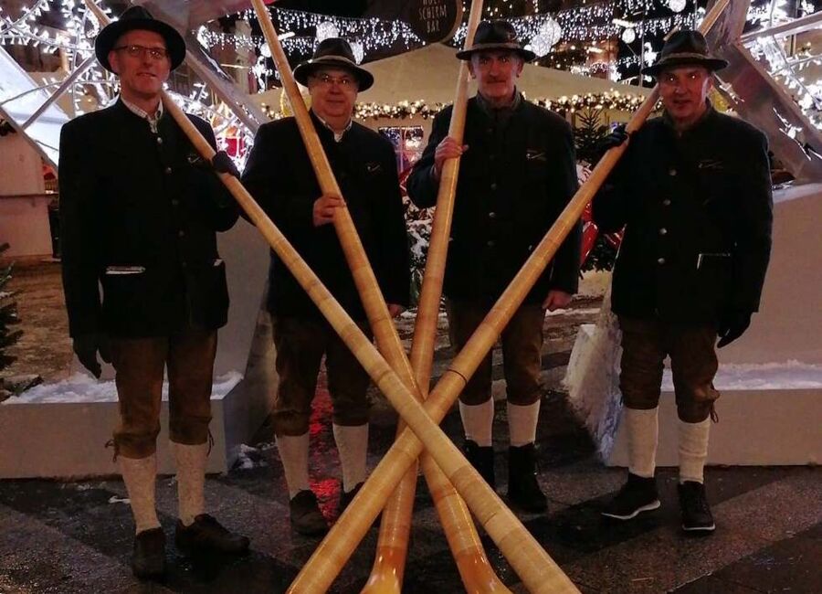 Live-Musik am Domplatz - Alphorn-Gruppe Gaflenz