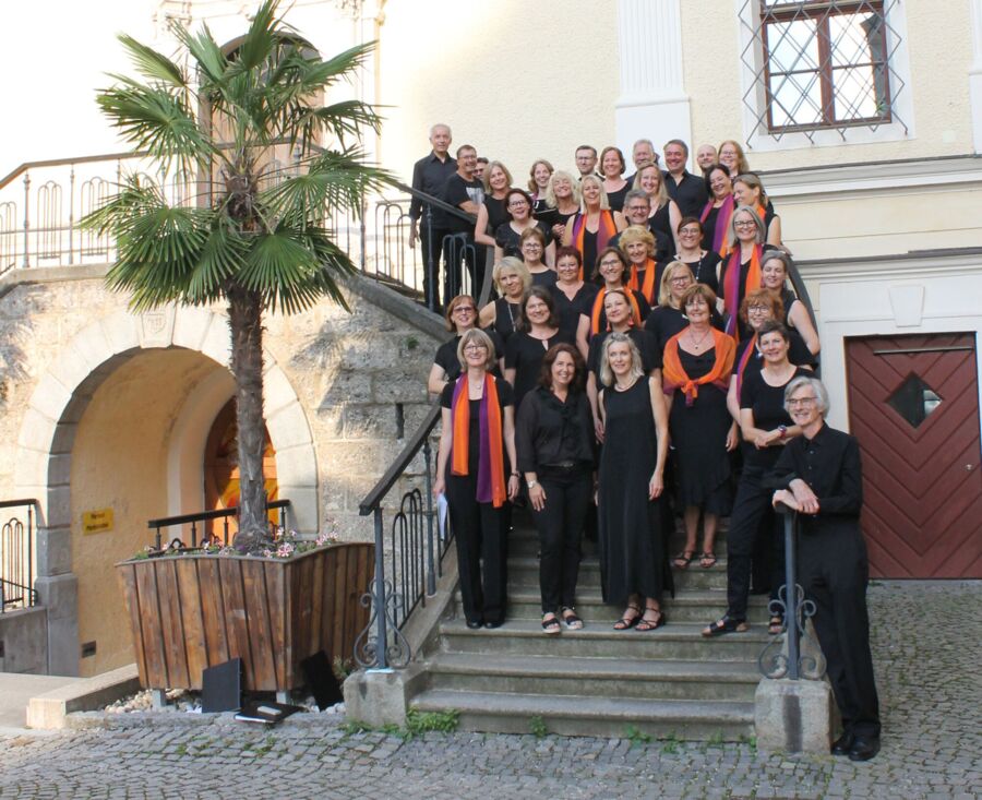 Gospelchor Choice of Voice singt für Rollende Engel