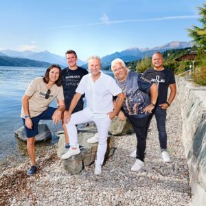 SCHALCHEN. 2x2 Karten für „Nockis“ live am 23. Mai 2026 (20 Uhr), Festhalle Schalchen