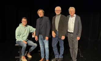 RIED/I., 3 × 2 Karten für FRIEDRICH-ACHLEITNER-ABEND am 23. April in Ried