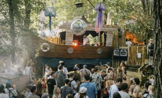 TAISKIRCHEN, 3 × 2 Wochenendpässe für das FREE TREE OPEN AIR vom 7. bis 9. August