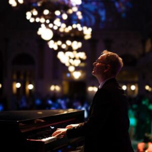 ROHRBACH-BERG. 5x2 Karten für das Konzert mit Hans Peter Gratz, 7. Dezember, Pfarrkirche Rohrbach