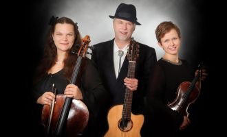 ARNREIT. 3 x 2 Freikarten für das Konzert "Christian Kölbl singt Leonard Cohen - Hallelujah", Sonntag, 8. November, Pfarrsaal