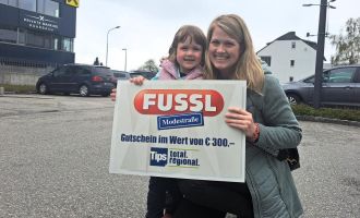 BEZIRK ROHRBACH. 1x100 Euro-Warengutschein der Fussl Modestraße