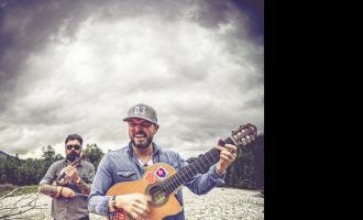 LINZ. 4x2 Freikarten für Django3000, 4. April, Posthof