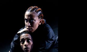 LINZ. 4 x 2 Freikarten für Tanzstück Urban Arts Ensemble Ruhr/RubberLegz, 27. April, Posthof