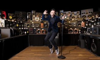 LINZ. 3 x 2 Freikarten für Musik-Comedy Dr. Pop, 24. Oktober, Posthof