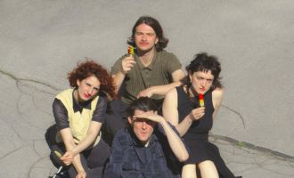 LINZ. 3 x 2 Freikarten für Ahoi! Pop-Abend mit Endless Wellness, Liedfett und Lusterboden, 31. Oktober, Posthof