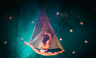 STEYR. 10x2 Karten für Circus Louis Knie am 22. Mai beim Einkaufszentrum Hey! Steyr