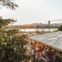 LINZ. 2x1 Tisch in der Sandburg für 6 Personen, inkl. Getränke-Package