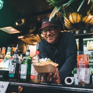 LINZ. 5x2 Pommes mit Trüffelmayo beim Streetfood Market, 29.-31. August, Urfahraner Marktgelände