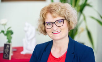 LINZ. 1x2 Freikarten für "Let's talk about..." mit Sexualberaterin Doris Kaiser, 7. April, Hauptplatz 23