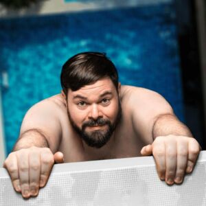 WALDING. 3x2 Freikarten für „Heidelbeerhugo“ Michael Bauer am 6. März im Musikhaus