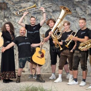 KLAM. 5 x 2 Freikarten für Bluatschink im Meierhof Burg Clam.