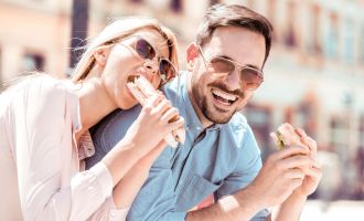 KREMSMÜNSTER. 4 Konsumationsgutscheine im Wert von je 25 Euro für das European Street Food Festival.