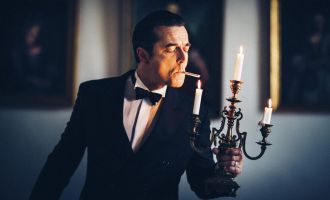 PASSAU. 2x2 Tickets für "Falco meets Amadeus" am 14. Jänner 2026 in der Dreiländerhalle