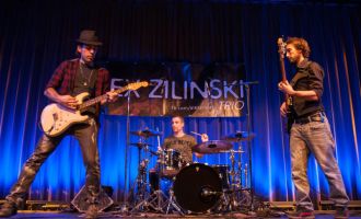 WEIBERN, 2 Karten für Rocking Christmas, Wiwari, 25.12.