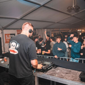 SANDL. 3x2 Karten für das „Frosty Beats“ am 20. Juni gewinnen. 