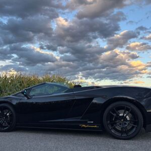 Jubiläumsgewinnspiel: Mitfahrt Lamborghini inkl. einem Eis Bezirk Perg