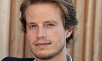 PREGARTEN. Vortrag: Täuschung im Alltag erkennen, verstehen und neutralisieren. 3x2 Karten