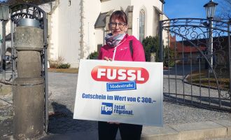 FREISTADT. Tips-Glücksengerl: 100 Euro-Gutschein der Fussl Modestraße