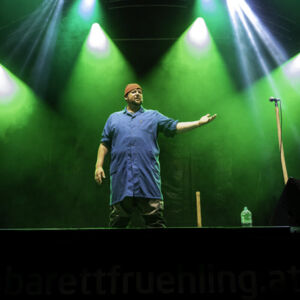 PREGARTEN. Petutschnig Hons - neues Programm: „Hons im Glück“. OÖ-Premiere in der Bruckmühle Pregarten. 13. Mai. 2x2 Freikarten