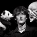 ST. GEORGEN AN DER GUSEN. Puppentheater mit schwarzem Humor: Happy Bones. 23. Oktober, 19.30 Uhr, Bäckerhaus. 2x2 Karten