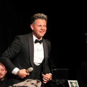 VORCHDORF. 2 x 2 Tickets für „100 Jahre Peter Alexander – Das tu' ich alles aus Liebe“, 12. September 2026, Kitzmantelfabrik
