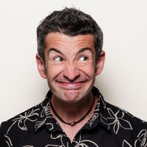 BRAUNAU. 5x2 Freikarten für Omar Sarsam