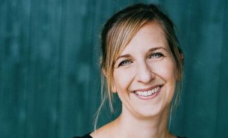 ANSFELDEN, 2x2 Freikarten für  OÖ-Premiere von Sarah Hakenberg, 28. Februar, Anton Bruckner Centrum