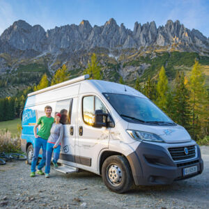 STEINBACH AN DER STEYR. 1x2 Karten für die Live-Reportage „Von Marokko bis Norwegen – Vanlife und Traumberge“ am 7. November in Steinbach an der Steyr