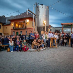 ALTHEIM. 3x1 Biermixbox der Brauerei Raschhofer für den böhmischen Abend im Rösslpark am 28. August