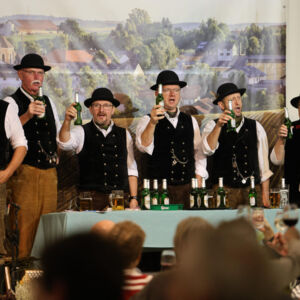 ASPACH. 6x2 Karten für das Aspacher Gstanzlsingen von 3. bis 5. Oktober