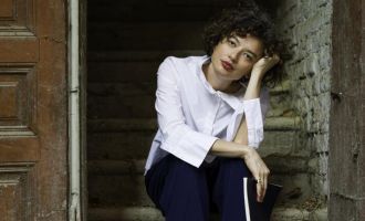 RAAB. 1x2 Karten für das Konzert von Phoebe Violet am 8. Mai im Jazzclub der Musikschule Raab 