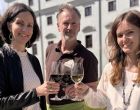 ZELL/PRAM. 3x2 Stempelpässe für Weinerlebnis im Schloss am 30. Mai