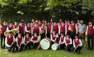 WESENUFER. 2x1 Gutschein für Essen und Trinken beim Jubiläumsfest des Musikvereins Wesenufer von 24. bis 25. Juli