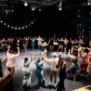 ANDORF. 2 x 2 Festivalpässe für das Tanzdorf Festival