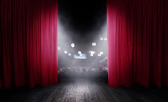 BRAUNAU. 1x2 Freikarten für "Wenn du wen brauchst, ruf mich nicht an!" von Franziska Wanninger im Gugg, 31. Jänner