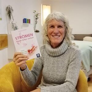 LICHTENBERG. 3x Buch „Strömen - Hände helfen einfach“ von der Lichtenberger Autorin Susanne Jarolim