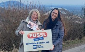 URFAHR-UMGEBUNG. 1x100 Euro-Warengutschein der Fussl Modestraße