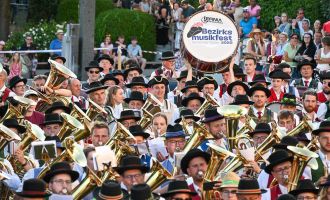 SCHENKENFELDEN. 3x2 Freikarten für das Bezirksmusikfest 